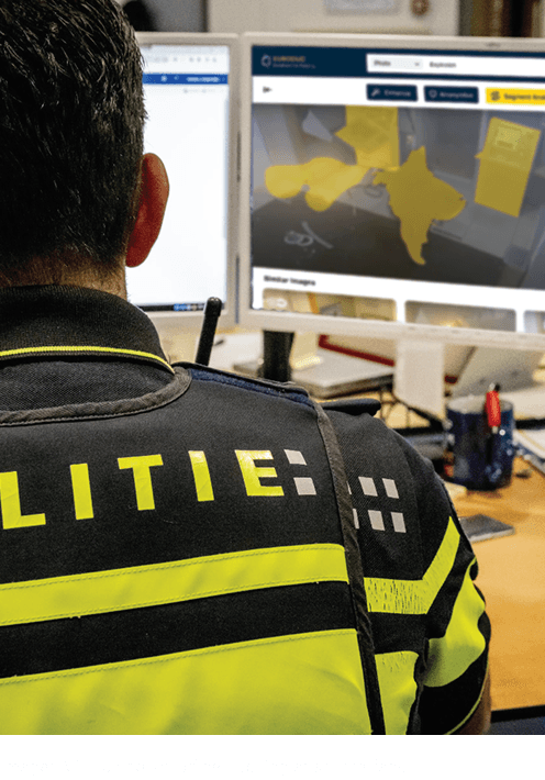 A police officer using the EuroDUC interface